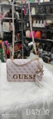 чанти guess , снимка 1 - Чанти - 49047258