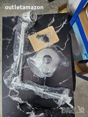 Настолна лампа за бюро TRIO LIGHTING TAJO, снимка 2 - Настолни лампи - 52429533