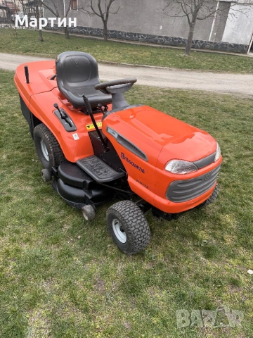 Трактор косачка Husqvarna 17 к.с KOHLER, снимка 2 - Градинска техника - 53875868