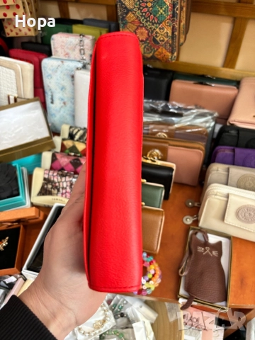 Портмоне от естествена кожа в кутия, снимка 2 - Портфейли, портмонета - 52419198