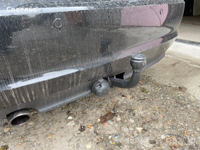 Теглич за Ауди А3 , снимка 2 - Части - 52270464