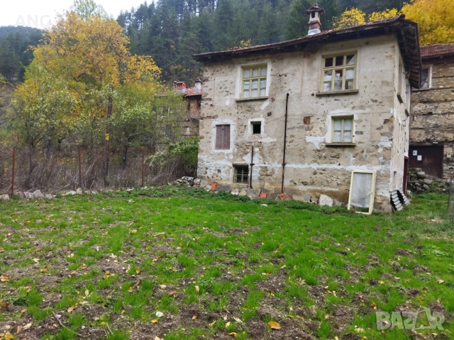 Продава каменна къща в Родопите , снимка 7 - Къщи - 52134355