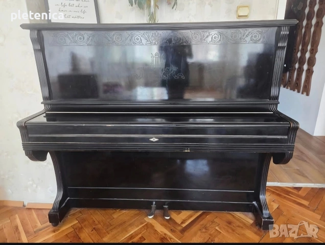 Старо руско пиано 