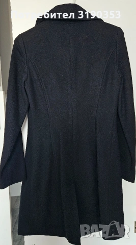 Дамско вълнено палто Guess by Marciano, снимка 3 - Палта, манта - 53769875