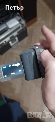 Видеокамера JVC Everio LY35488-001A , снимка 3 - Камери - 53299646