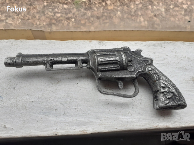 Пищов пистолет револвер отливка алуминий, снимка 2 - Антикварни и старинни предмети - 53436267