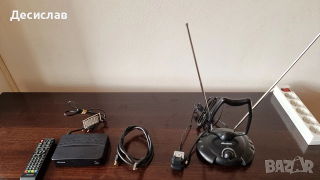 Приемник и усилвател с антена за ефирна телевизия