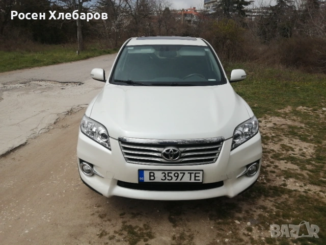 Дизел D-4D, 2011 г, 150 к.с.,2200 см3,EURO 5В, 6- степенна ръчнa скоростна кутия, снимка 8 - Автомобили и джипове - 53992318