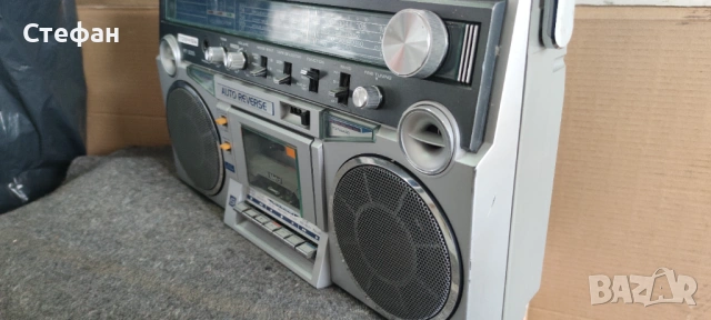 Toshiba RT200, снимка 2 - Радиокасетофони, транзистори - 53851416