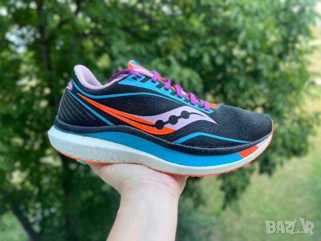 Saucony Endorphin Speed — номер 41, снимка 1 - Маратонки - 46416232