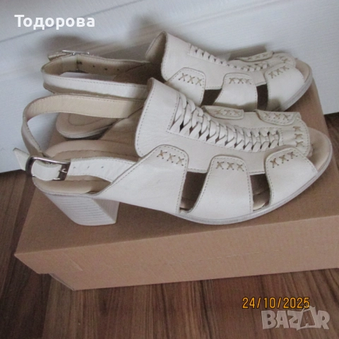 дамски сандали на ток, снимка 2 - Сандали - 52180775