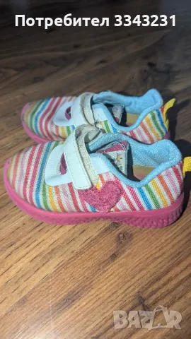 Детски маратонки Agatha Ruiz de la Prada 25, снимка 2 - Детски маратонки - 50350568