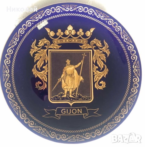 Порцеланови чинии син кобалт, декорирани с 22К злато, Хихон / Gijon и Прага, с поставки, нови, лот, снимка 2 - Колекции - 36404475