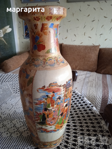 Продавам китайска ваза, снимка 1 - Вази - 44967502