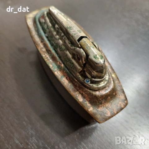 Няколко стари настолни запалки, снимка 13 - Антикварни и старинни предмети - 53658935