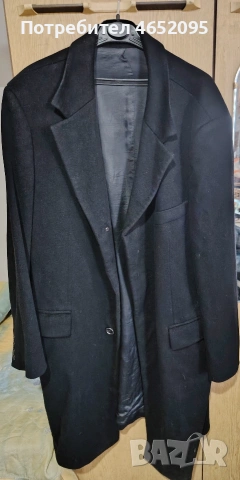 Оригинално мъжко палто на марката Loro Piana