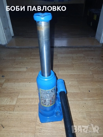 5тонен хидр.крик мерцедес-бенц нов, снимка 14 - Аксесоари и консумативи - 51963871