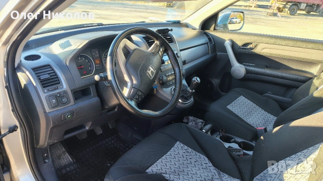Продавам Honda CR-V газ/бензин, снимка 8 - Автомобили и джипове - 53882275