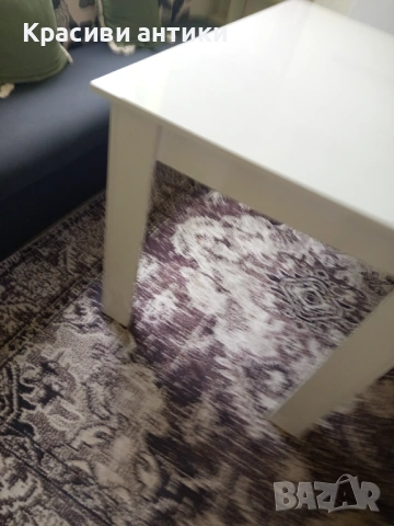 Трапезна, нова маса бял гланц, снимка 3 - Маси - 53689302