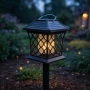 Многофункционална градинска соларна лампа XF-1012А - осветление и защита от насекоми, снимка 1