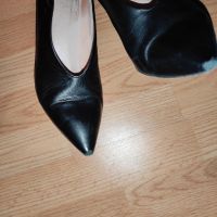 Обувки Baldowski, снимка 2 - Дамски обувки на ток - 45333963