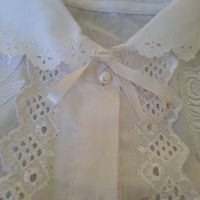 Детска бяла блуза риза с копчета и дантели, снимка 5 - Детски Блузи и туники - 45904982
