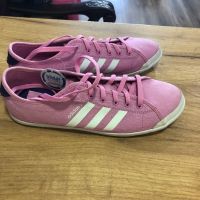 Дамски Кецове Adidas, снимка 3 - Кецове - 45075544