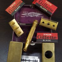 Самобръсначка GILLETTE Made In ENGLAND 1920/40 г, снимка 9 - Антикварни и старинни предмети - 45913971
