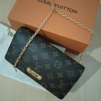 Чанта Louis Vuitton Wallet On Chain Lily Дамска Чантичка, снимка 14 - Чанти - 45171566