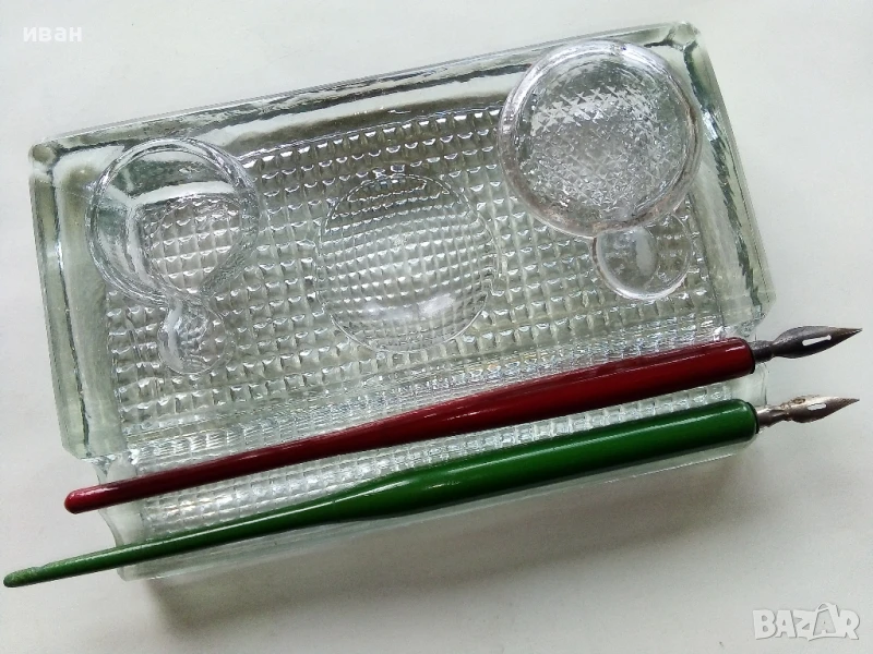 Стара стъклена мастилница + две писалки, снимка 1