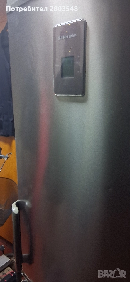 Продавам голям хладилник Електро Лукс за София , снимка 1