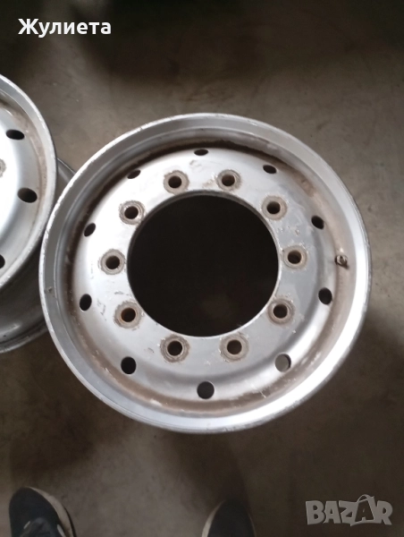 Предни 11.75х22.5, снимка 1