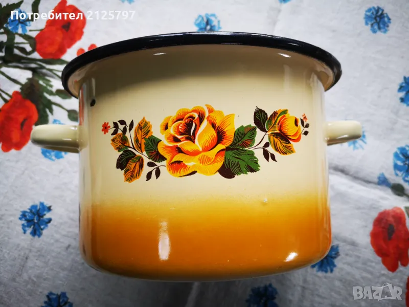 Стара емайлирана тенджера, снимка 1