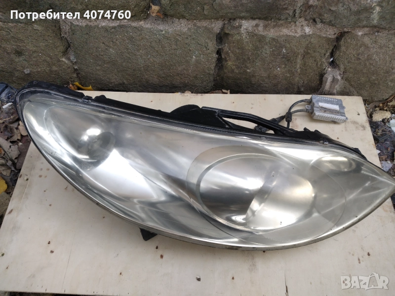 Десен фар за Пежо 407, снимка 1