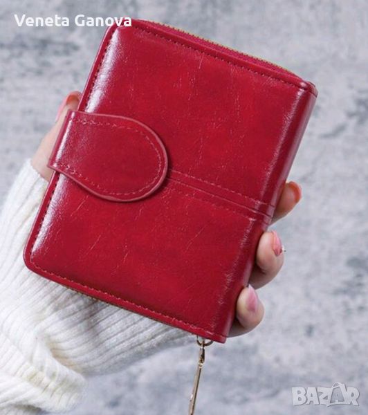 Дамски червен портфейл , снимка 1