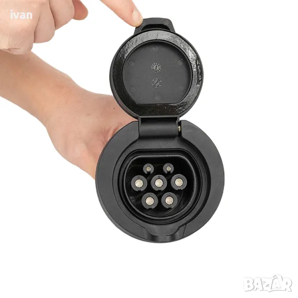 Изход за зарядно устройство IEC 62196 Гнездо за зареждане тип 2 , снимка 1