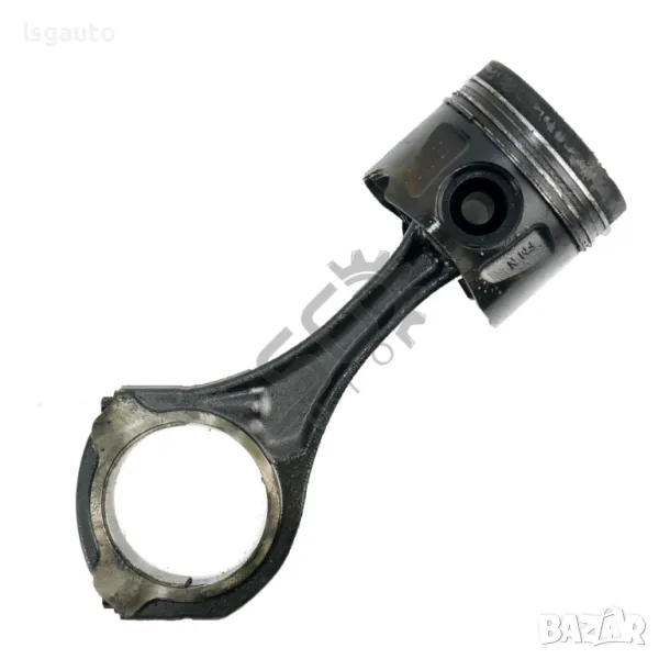 Бутало с биела Mercedes-Benz C-Class 204 (W/S/C) 2007-2014 ID: 145483, снимка 1