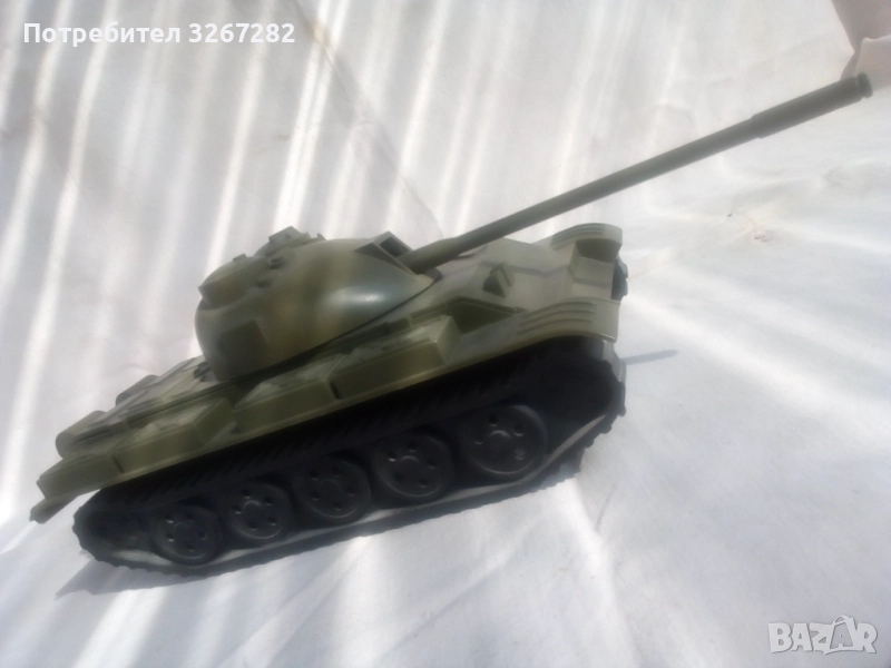 Танк,Съветски,Играчка,Макет,Модел Т-55, снимка 1