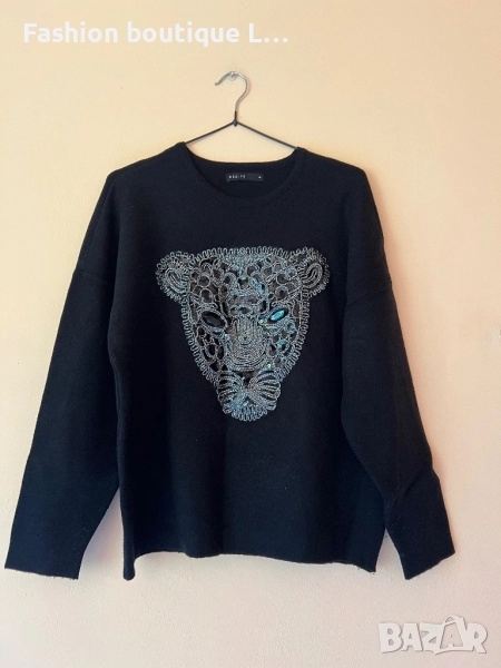 Дамска черна блуза с нашивка тигър и пайети М размер на марката MOHITO 🖤🖤🖤, снимка 1