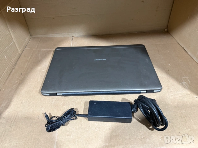 Лаптоп MEDION AKOYA  P7639, снимка 2 - Лаптопи за дома - 53045501
