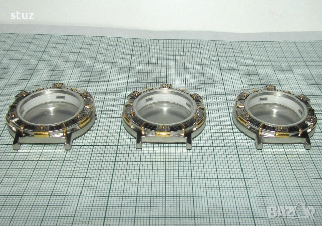 Нови каси със стъкла за мъжки часовници, снимка 2 - Антикварни и старинни предмети - 54235054