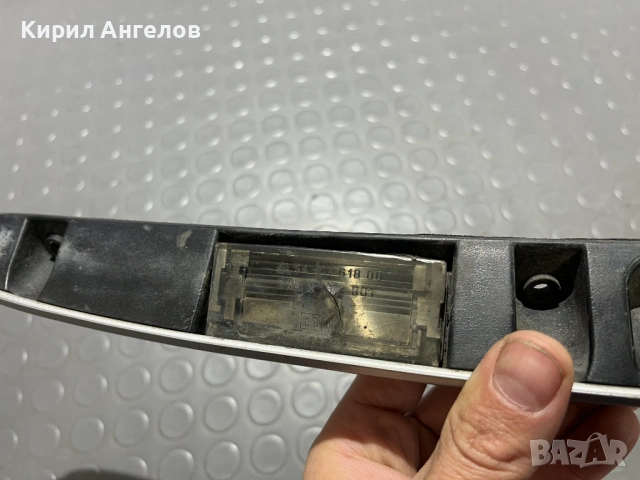 Лайсната на багажника за BMW E46 Седан (фейс), снимка 6 - Части - 53287268