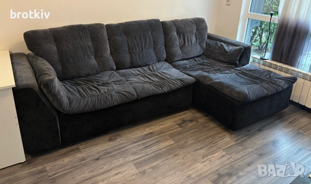 Продавам разтегателен диван