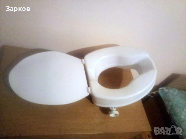Продавам надстройка за тоалетна чиния - вис.12см, снимка 2 - Тоалетни столове - 53504932