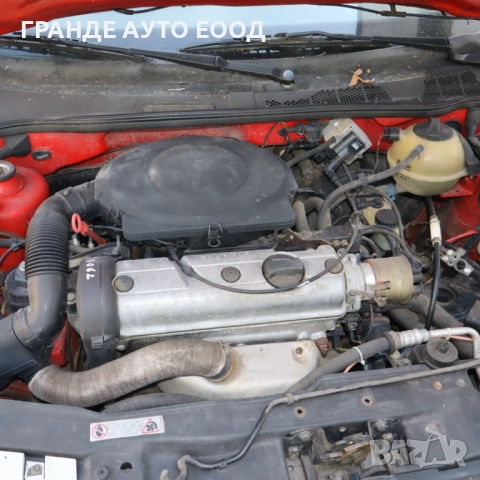 Фолксваген Поло 1.6 75 к.с. 97 год.Само на части, снимка 8 - Автомобили и джипове - 51824429