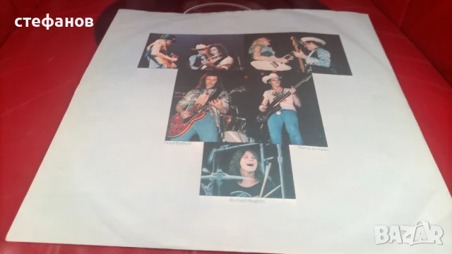 Дългосвиреща грамофонна плоча на JOHNNY WINTER „CAPTURED LIVE!”, Холандия, снимка 5 - Грамофонни плочи - 50682097