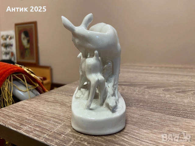 Порцеланова фигура „Сърна с малко сърненце“, снимка 4 - Антикварни и старинни предмети - 52025703