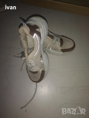 дамски маратонки Nike 38 номер, снимка 2 - Маратонки - 51794377