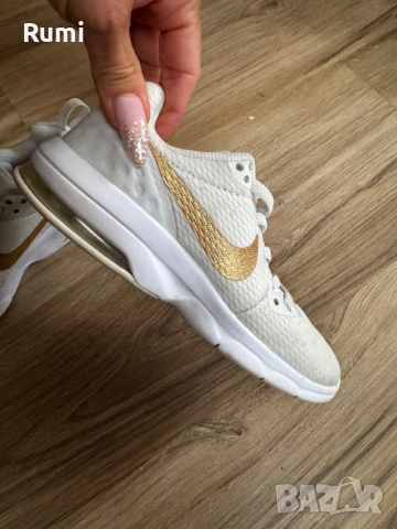 Оригинални детски маратонки Nike Air Max Motion LW ! 30 н, снимка 3 - Детски боти и ботуши - 52257835