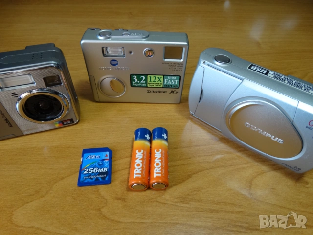 три стари цифрови апарата ..., снимка 18 - Фотоапарати - 53857779